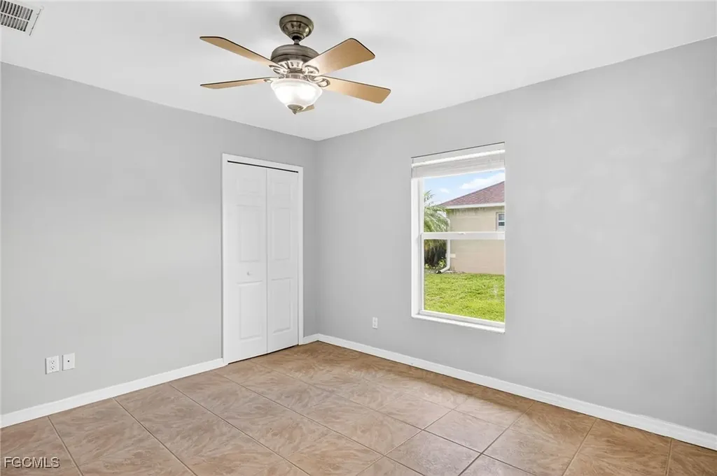 2202 NE 18th Street Cape Coral FL 33909