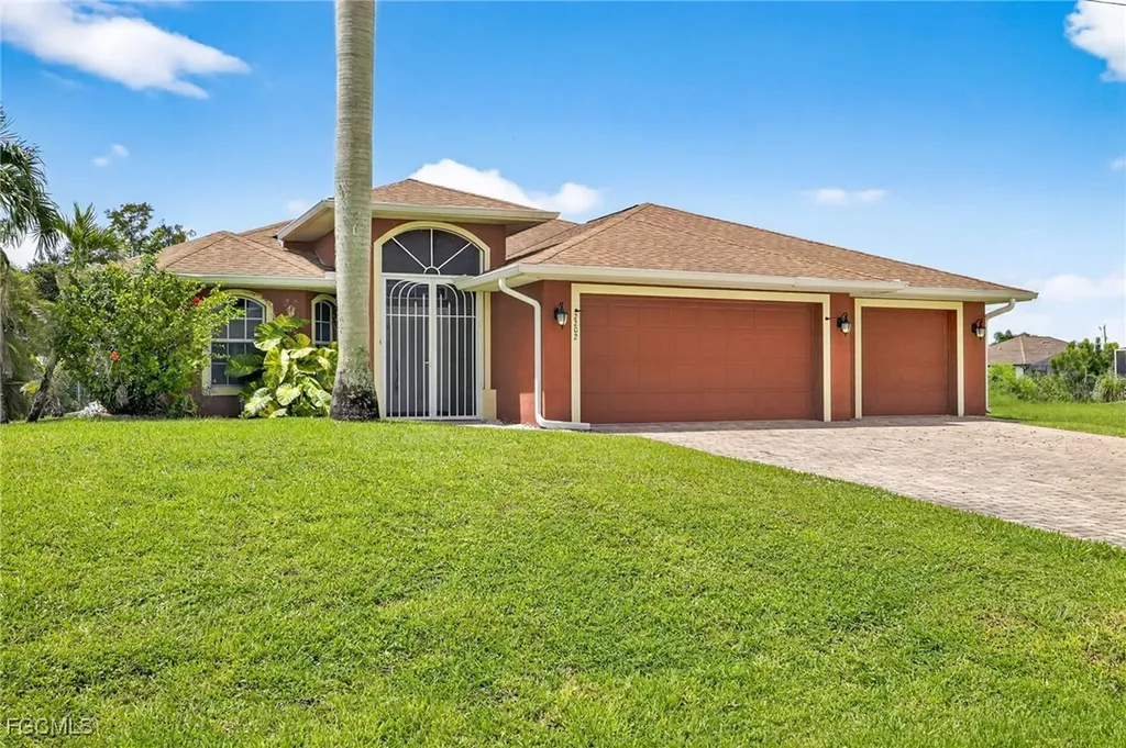 2202 NE 18th Street Cape Coral FL 33909