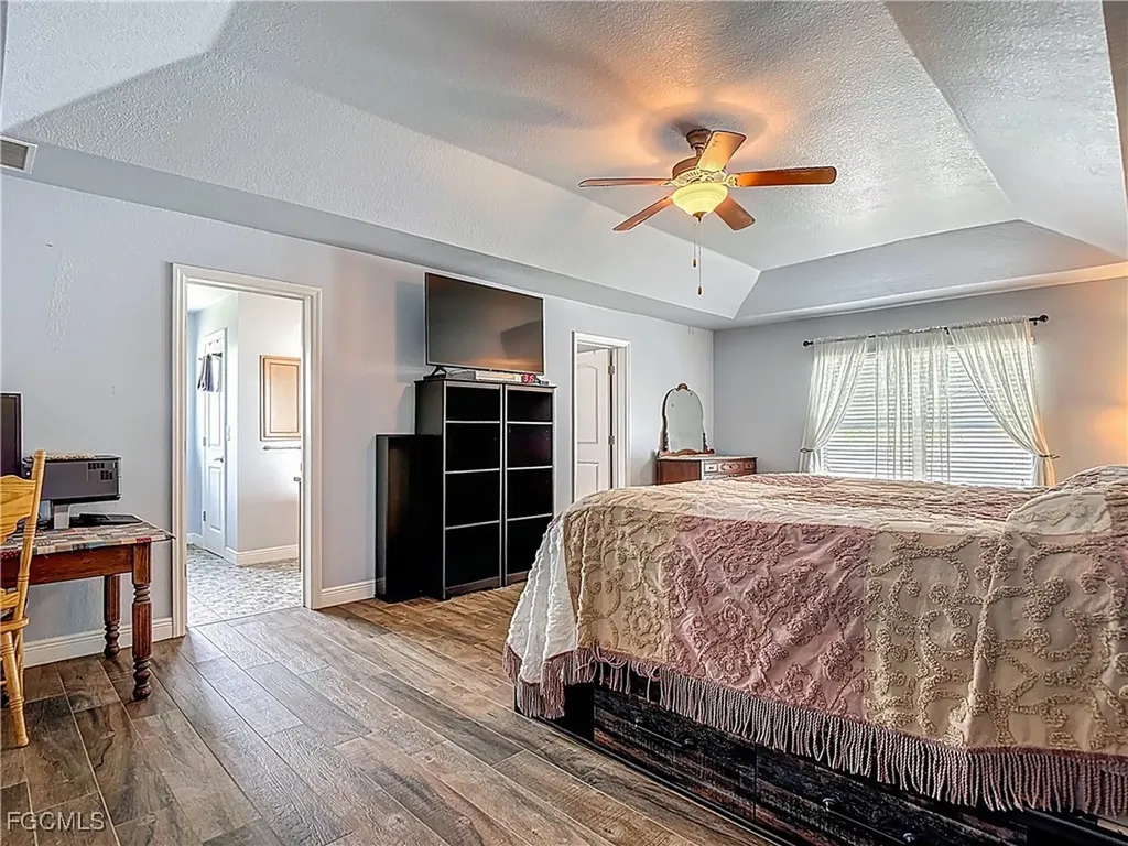 607 Tropicana Parkway W Cape Coral FL 33993