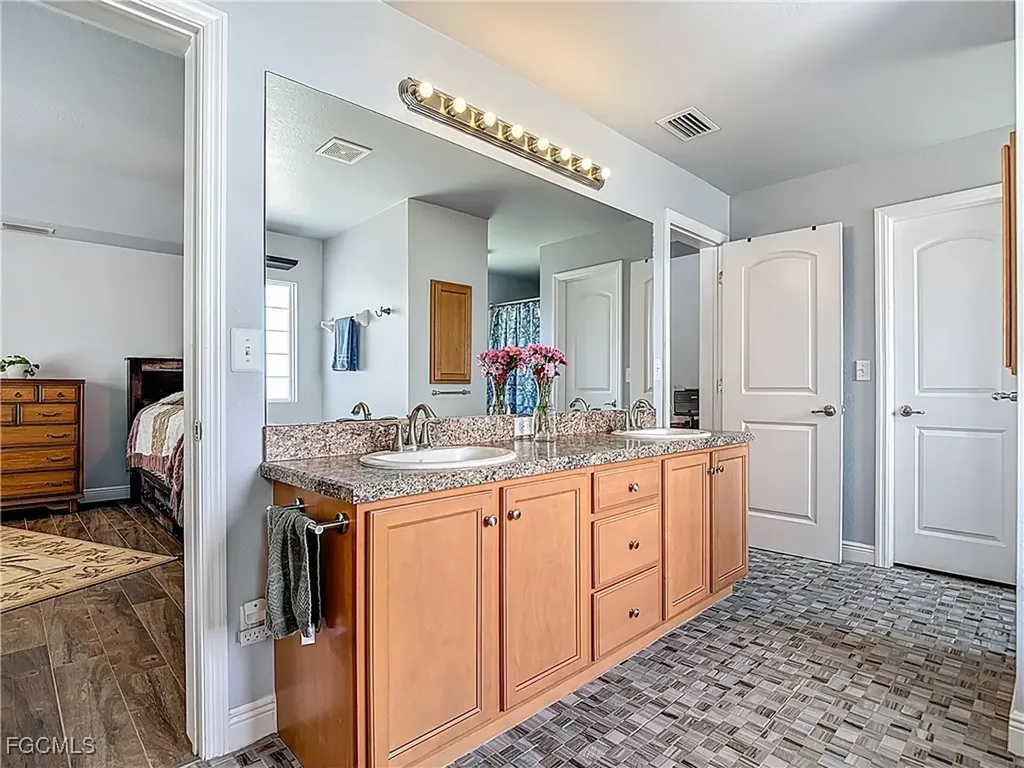 607 Tropicana Parkway W Cape Coral FL 33993