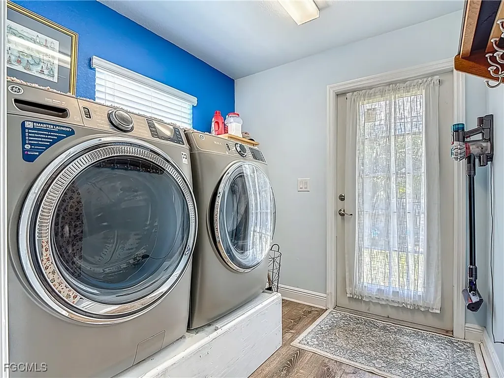 607 Tropicana Parkway W Cape Coral FL 33993