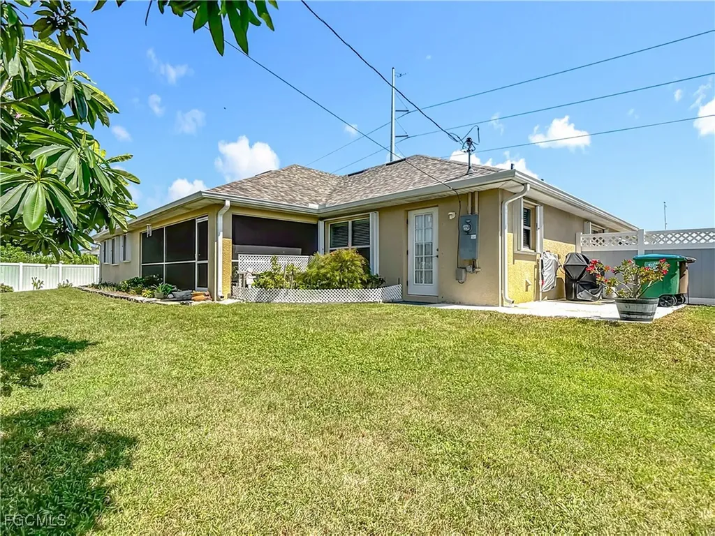 607 Tropicana Parkway W Cape Coral FL 33993