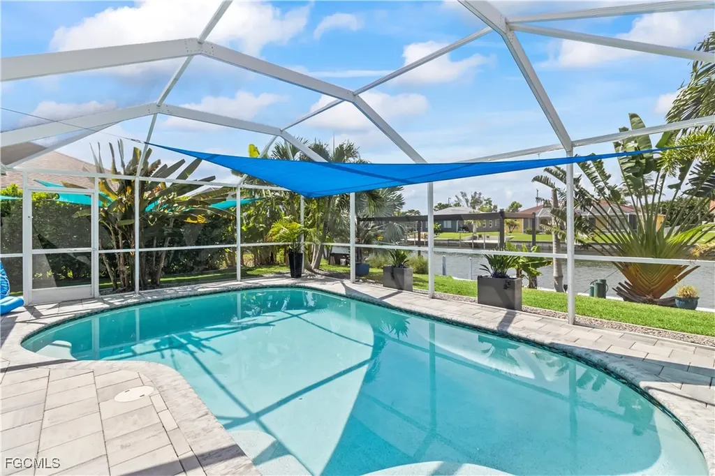 109 SW 15th Terrace Cape Coral FL 33991