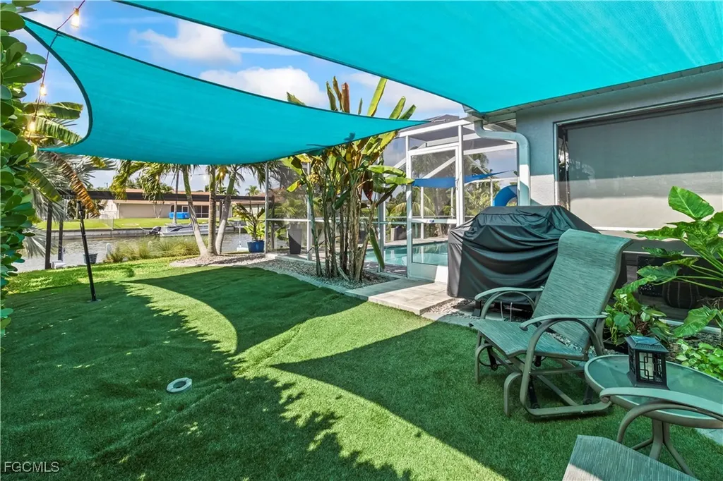 109 SW 15th Terrace Cape Coral FL 33991