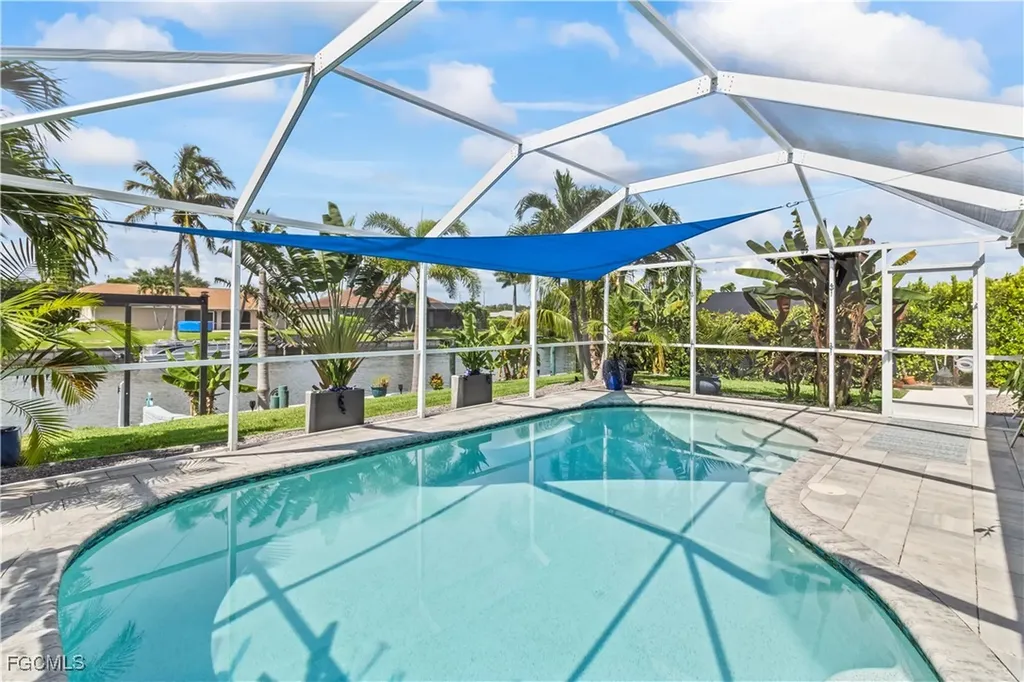 109 SW 15th Terrace Cape Coral FL 33991