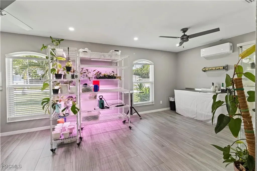 109 SW 15th Terrace Cape Coral FL 33991