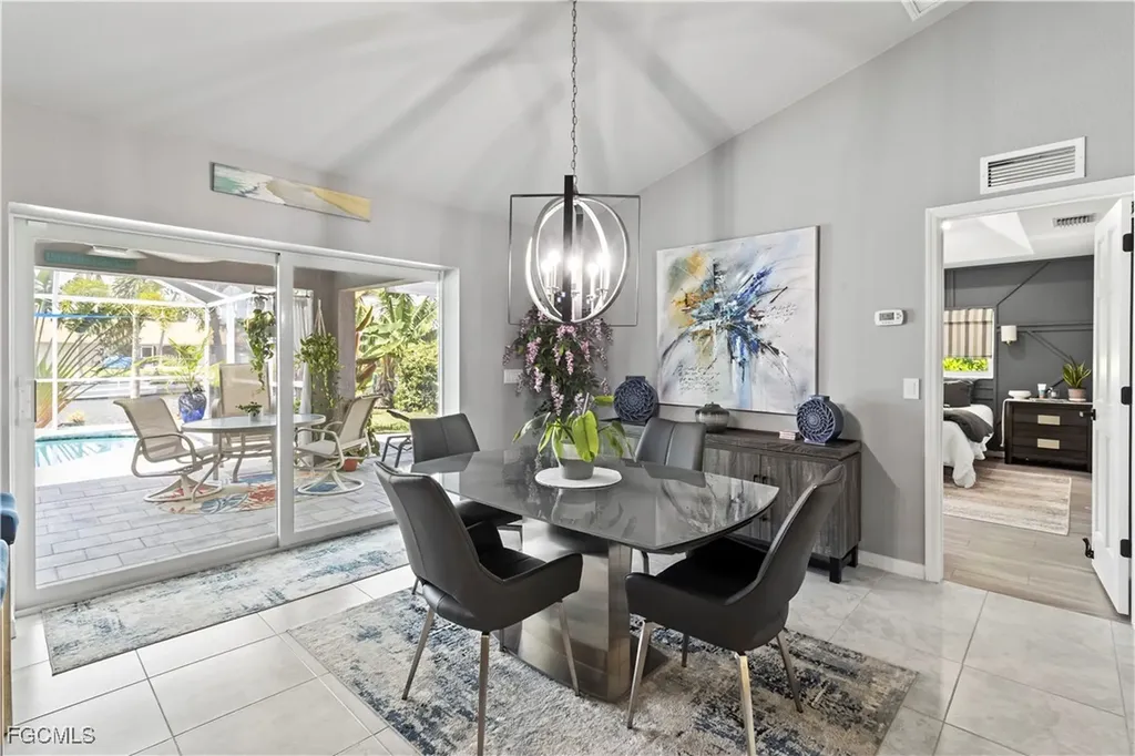 109 SW 15th Terrace Cape Coral FL 33991