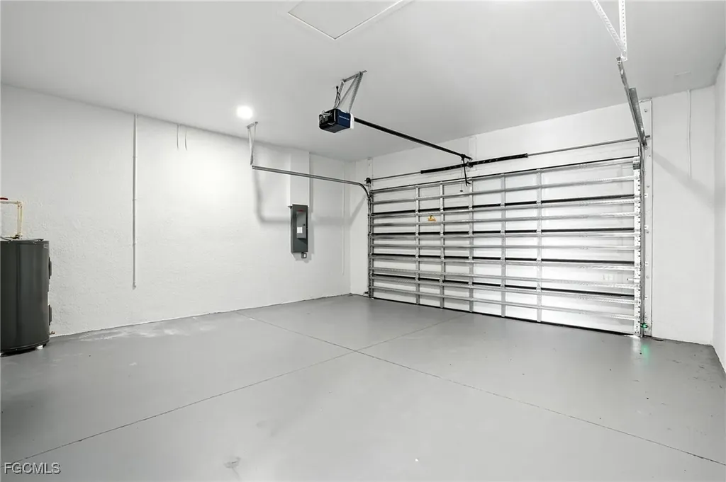 2725 Embers Parkway W Cape Coral FL 33993