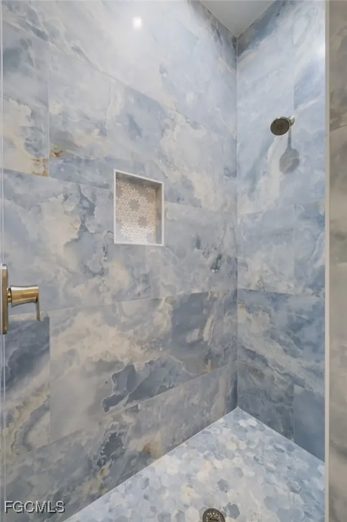 18851 Palm Beach Boulevard Alva FL 33920