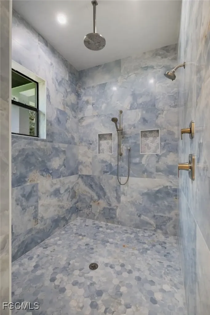 18851 Palm Beach Boulevard Alva FL 33920