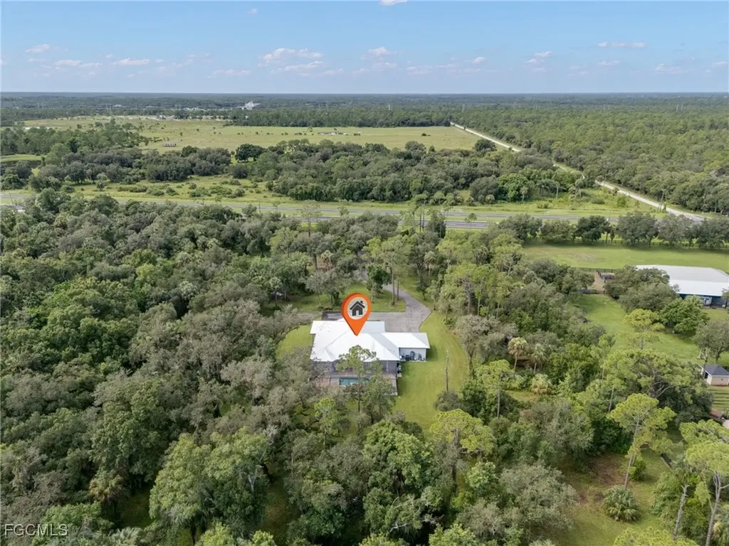 18851 Palm Beach Boulevard Alva FL 33920