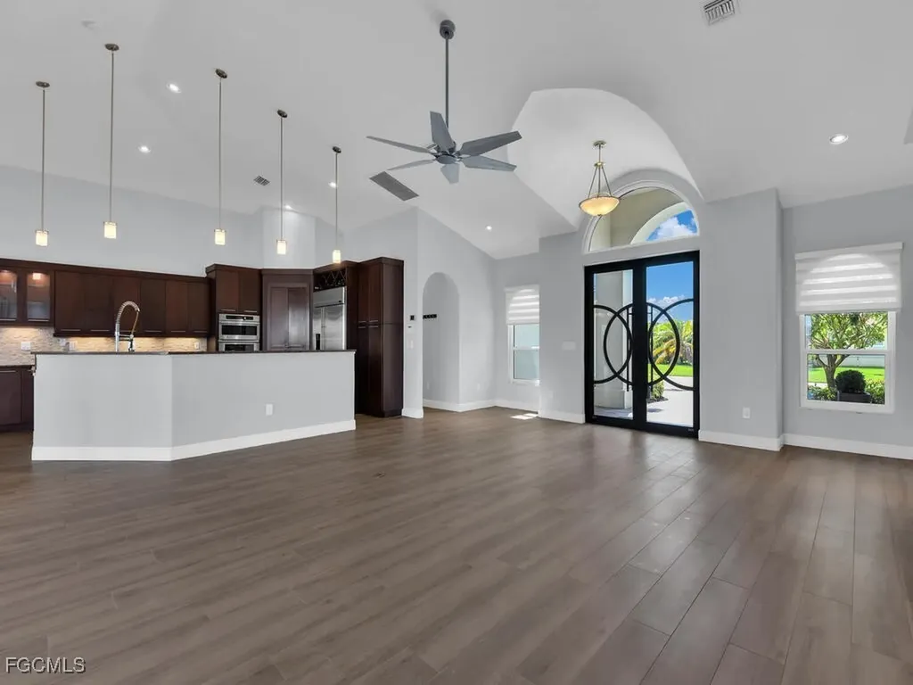 5795 SW 7th Court Cape Coral FL 33914