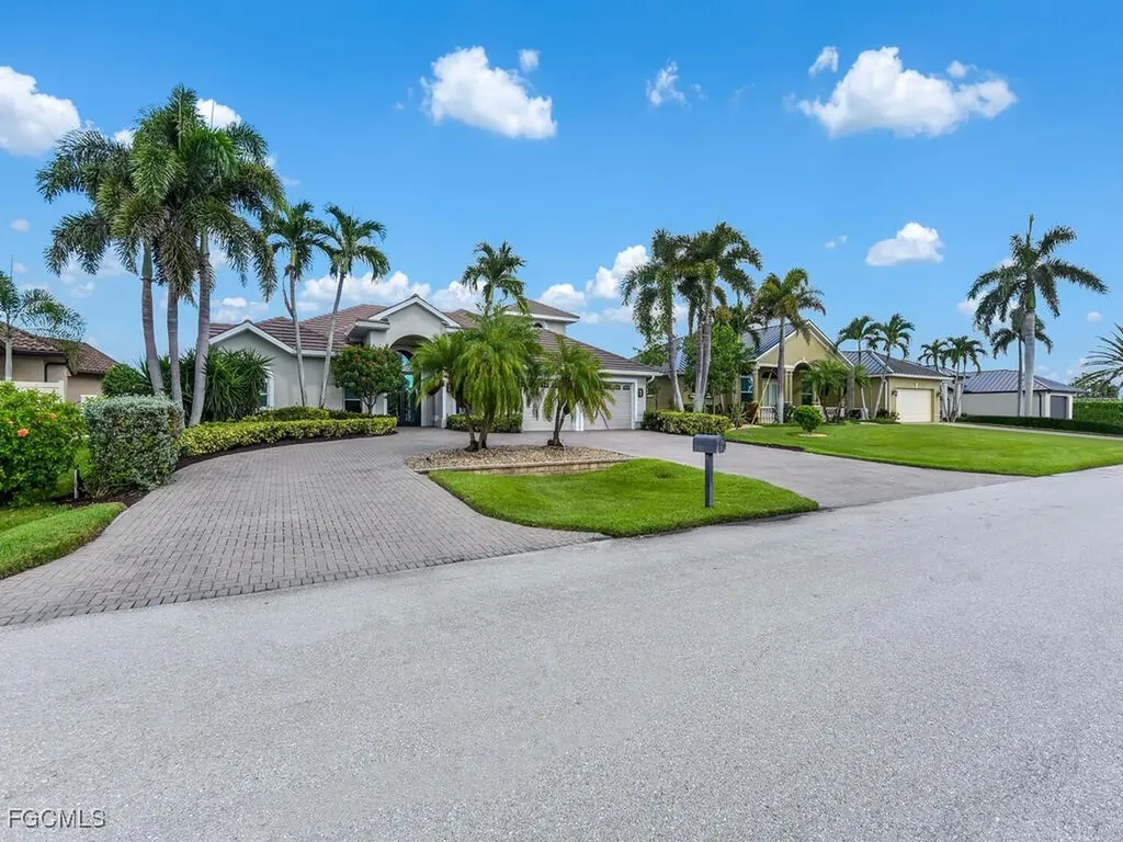 5795 SW 7th Court Cape Coral FL 33914