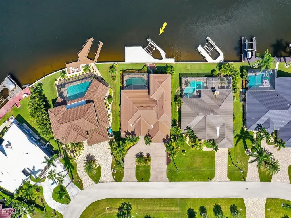 5795 SW 7th Court Cape Coral FL 33914