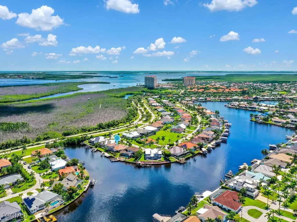 5795 SW 7th Court Cape Coral FL 33914