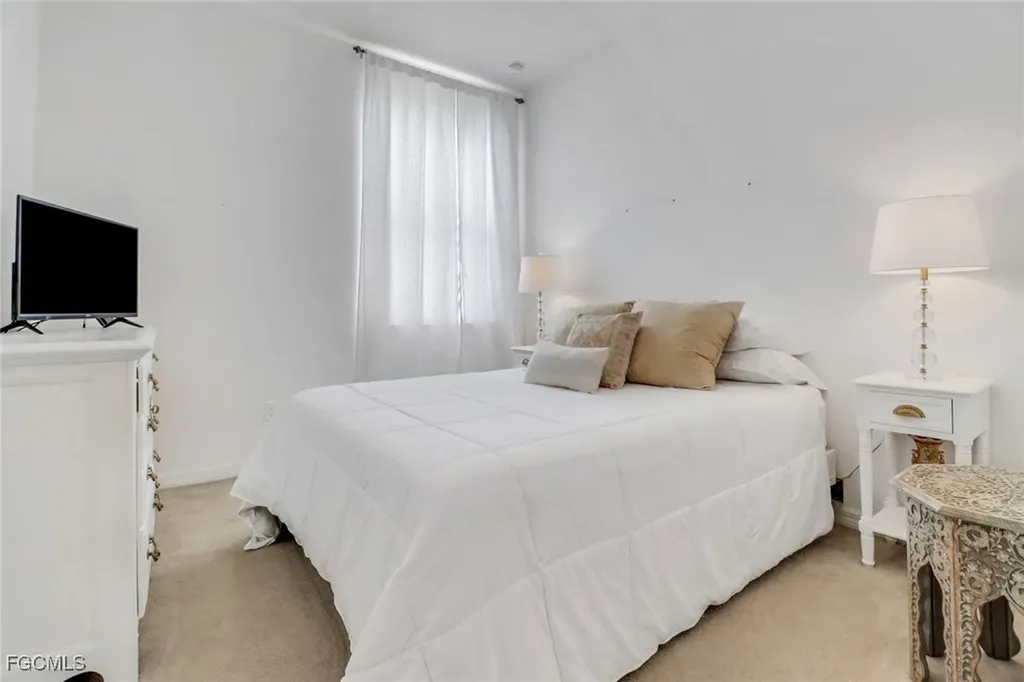 1114 SW Trafalgar Parkway Cape Coral FL 33991