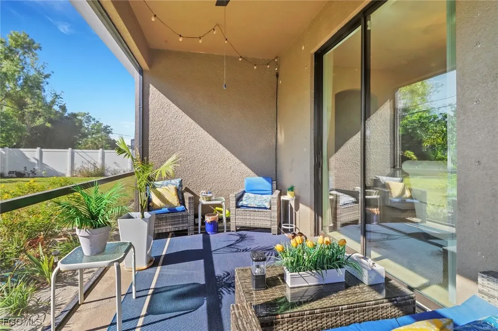 1114 SW Trafalgar Parkway Cape Coral FL 33991