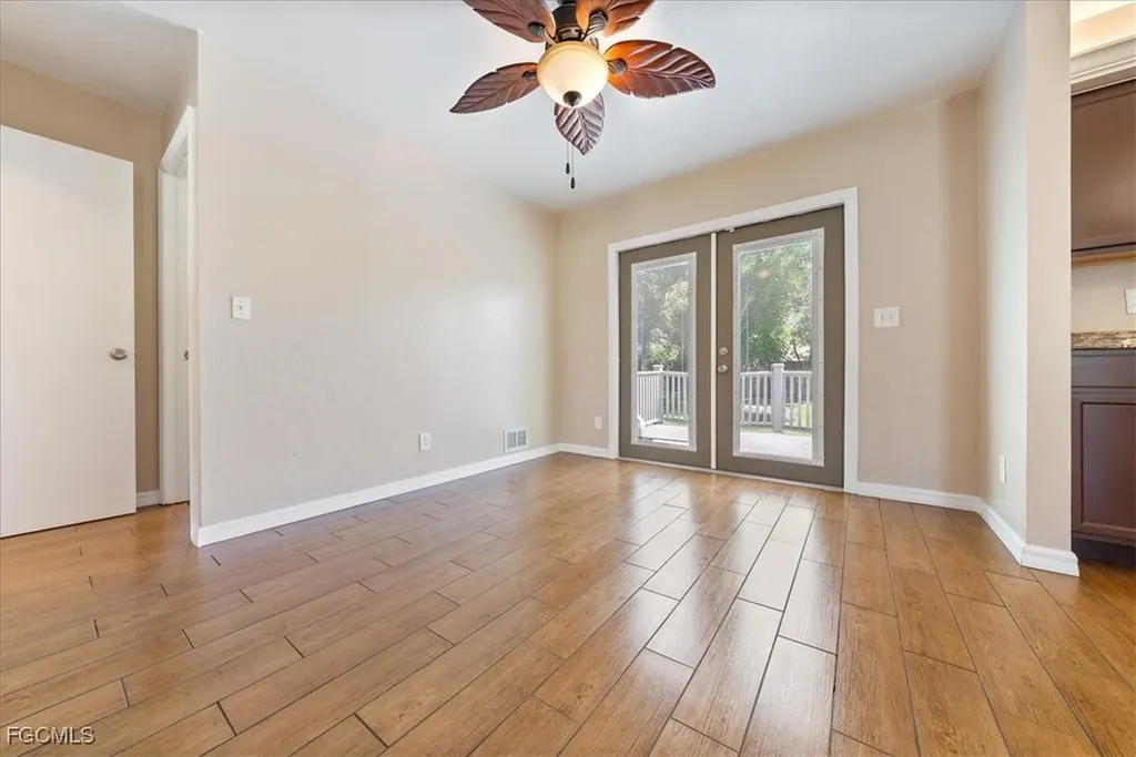 864 100th Avenue N Naples FL 34108