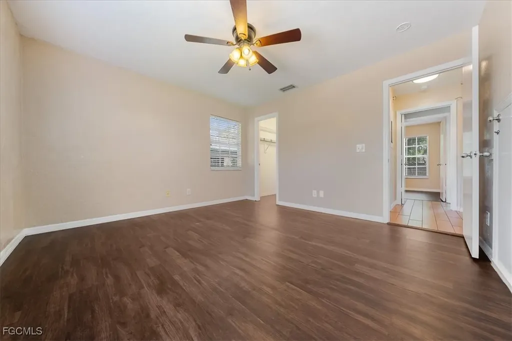 864 100th Avenue N Naples FL 34108