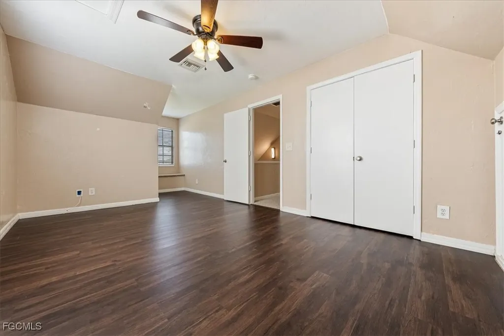 864 100th Avenue N Naples FL 34108