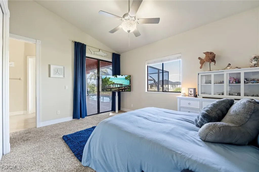 1028 NW 9th Avenue Cape Coral FL 33993