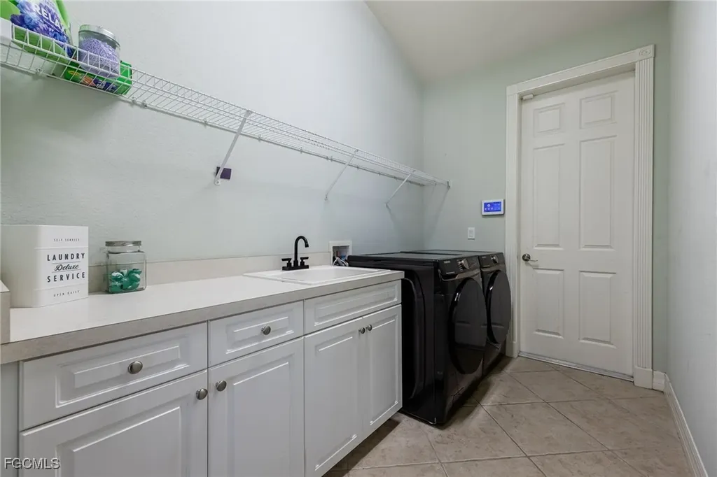 1028 NW 9th Avenue Cape Coral FL 33993