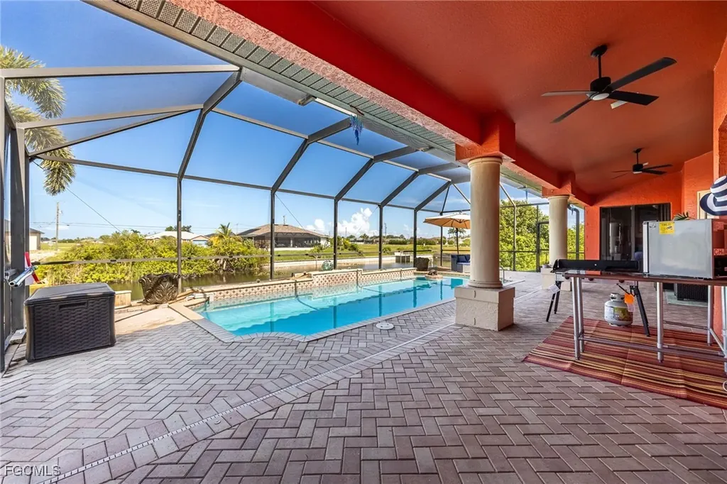 1028 NW 9th Avenue Cape Coral FL 33993