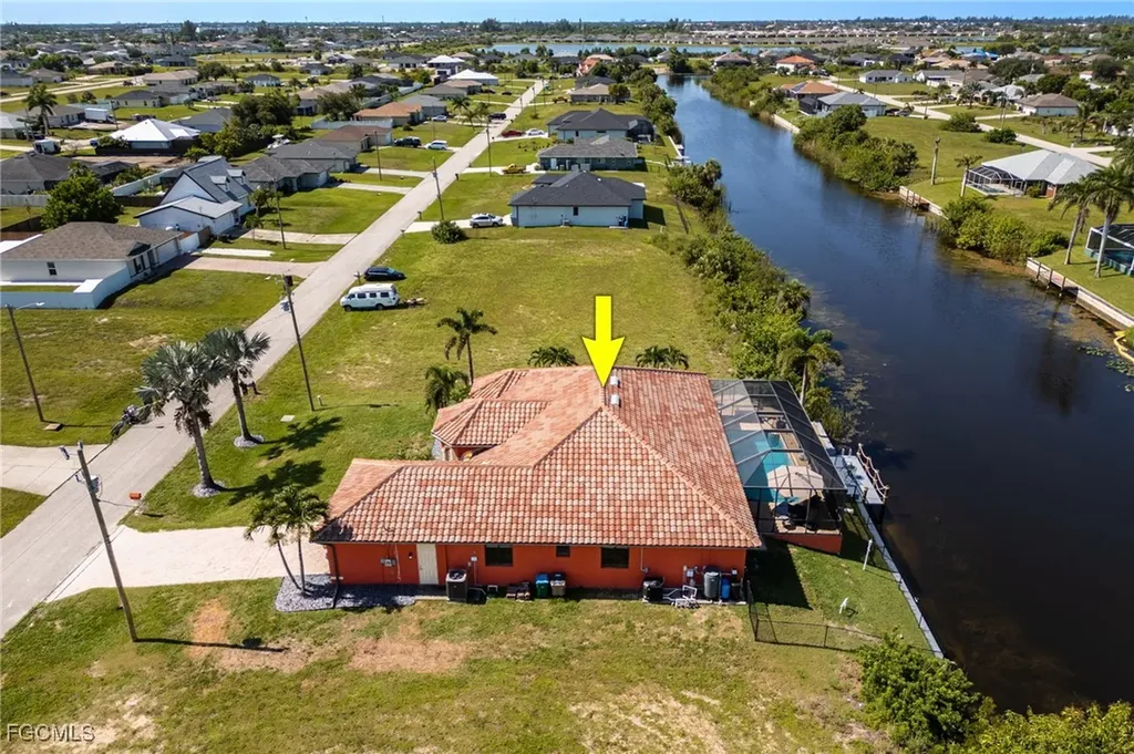 1028 NW 9th Avenue Cape Coral FL 33993