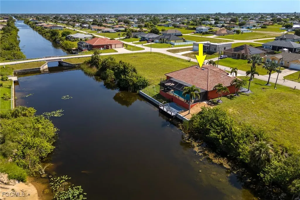 1028 NW 9th Avenue Cape Coral FL 33993