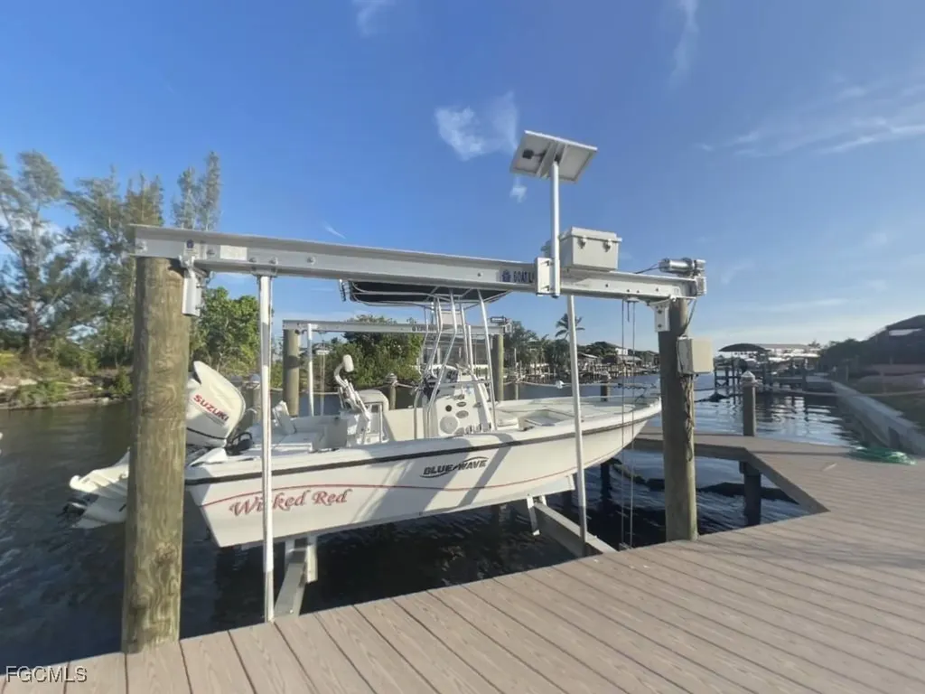 907 NW 38th Avenue Cape Coral FL 33993