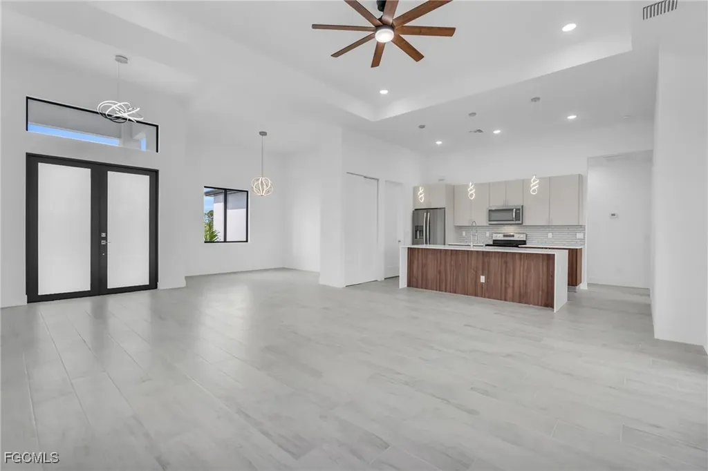 15401 Aqua Circle Port Charlotte FL 33981