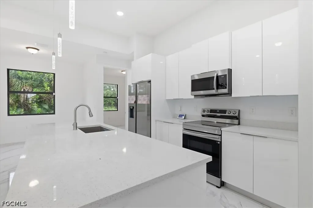 1436 Graham Circle Lehigh Acres FL 33936