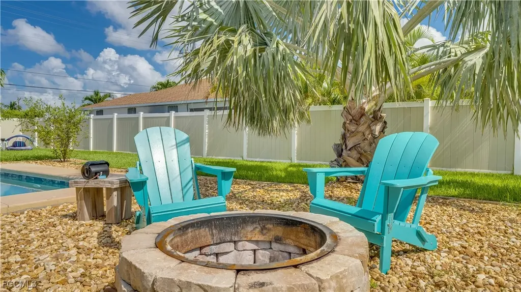 3327 Santa Barbara Boulevard Cape Coral FL 33914