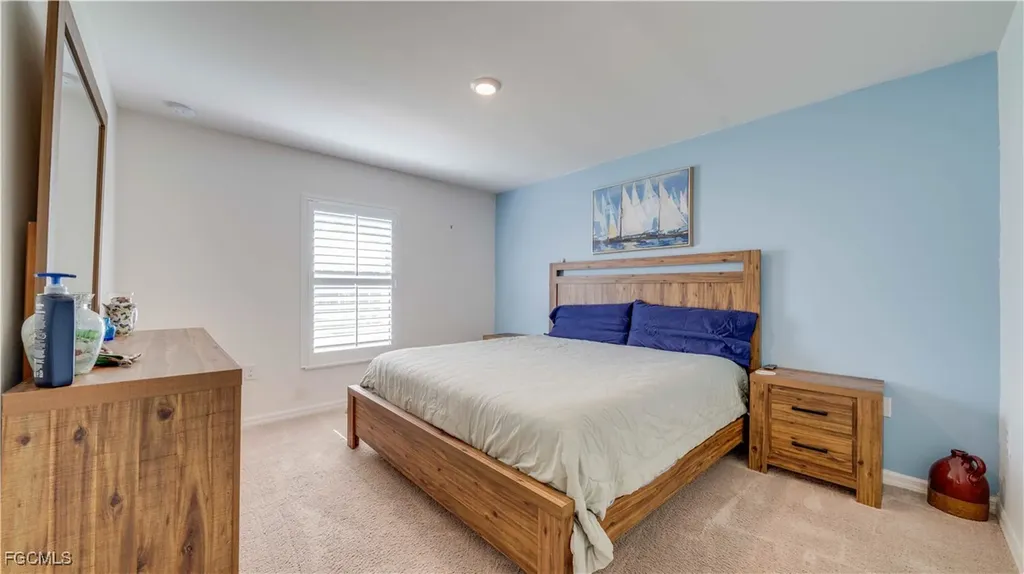 3327 Santa Barbara Boulevard Cape Coral FL 33914