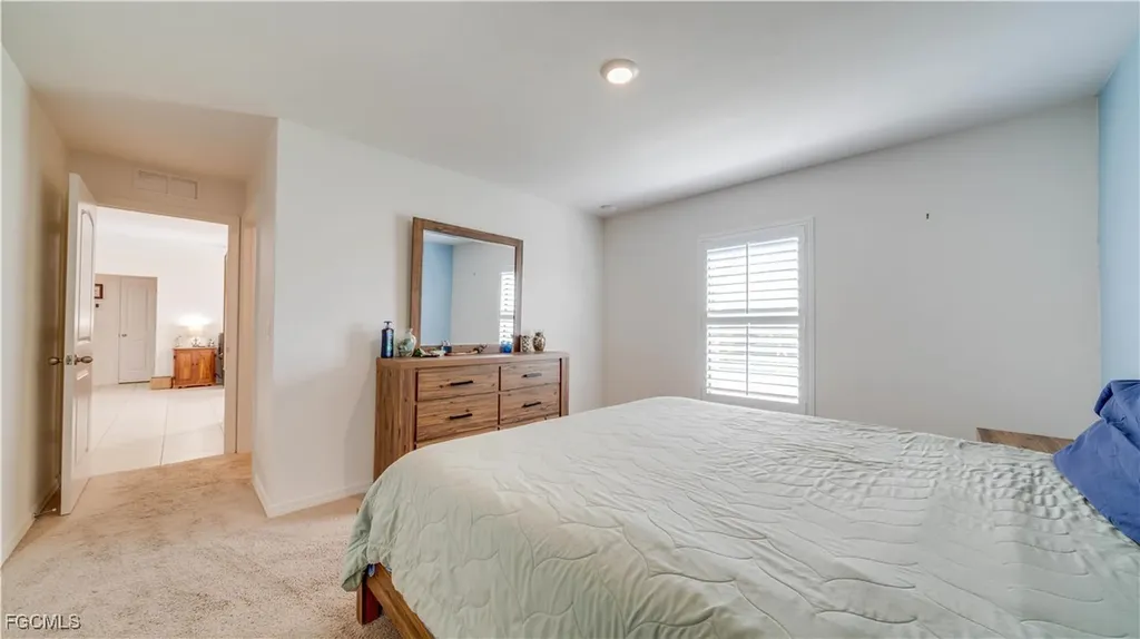 3327 Santa Barbara Boulevard Cape Coral FL 33914