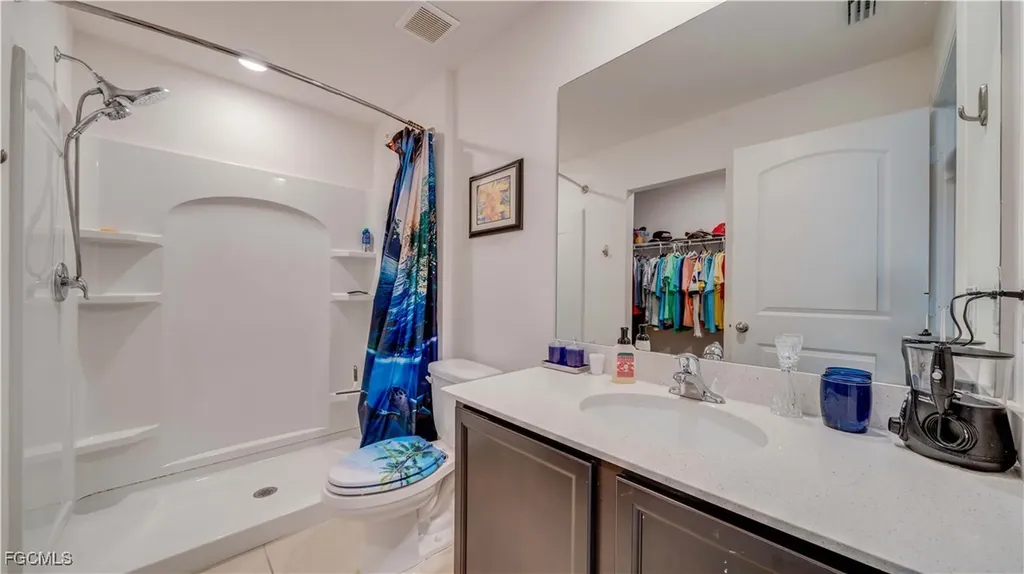 3327 Santa Barbara Boulevard Cape Coral FL 33914