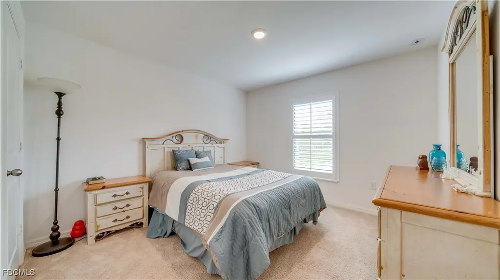 3327 Santa Barbara Boulevard Cape Coral FL 33914