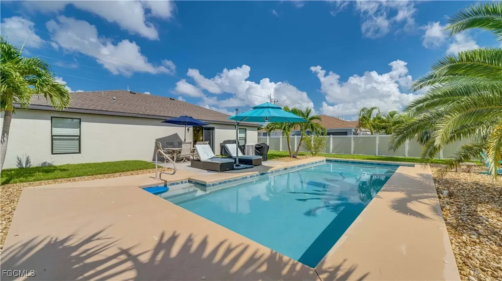 3327 Santa Barbara Boulevard Cape Coral FL 33914