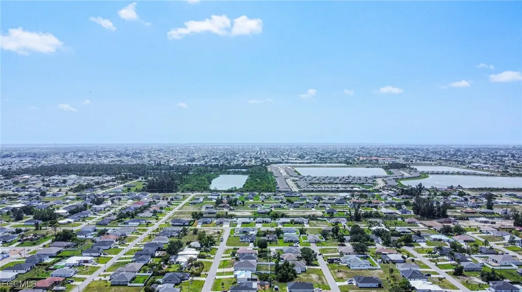 309 NW 4th Terrace Cape Coral FL 33993