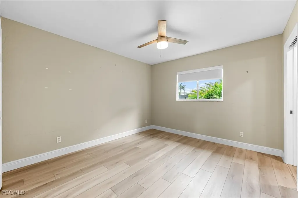 2335 SW 27th Street Cape Coral FL 33914