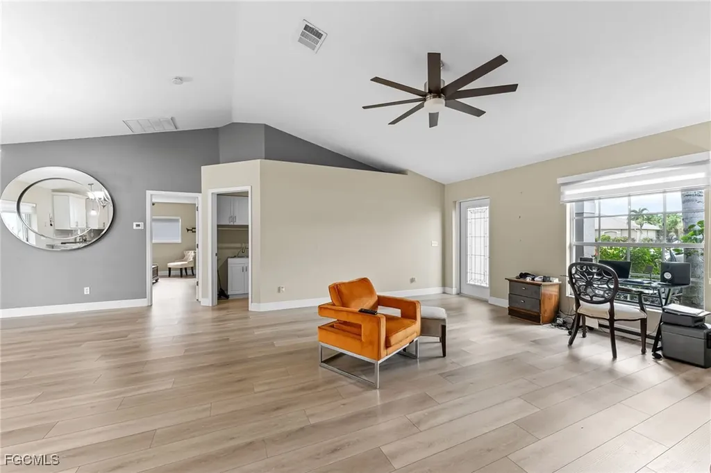 2335 SW 27th Street Cape Coral FL 33914