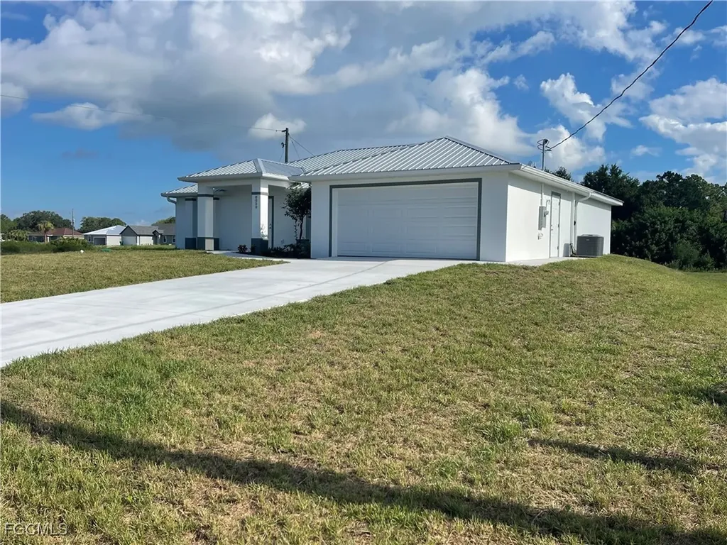 8050 Salem Circle Labelle FL 33935