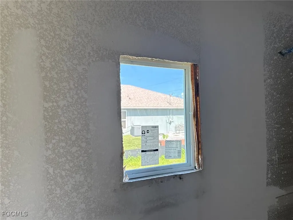 1724 NE 27th Terrace Cape Coral FL 33909