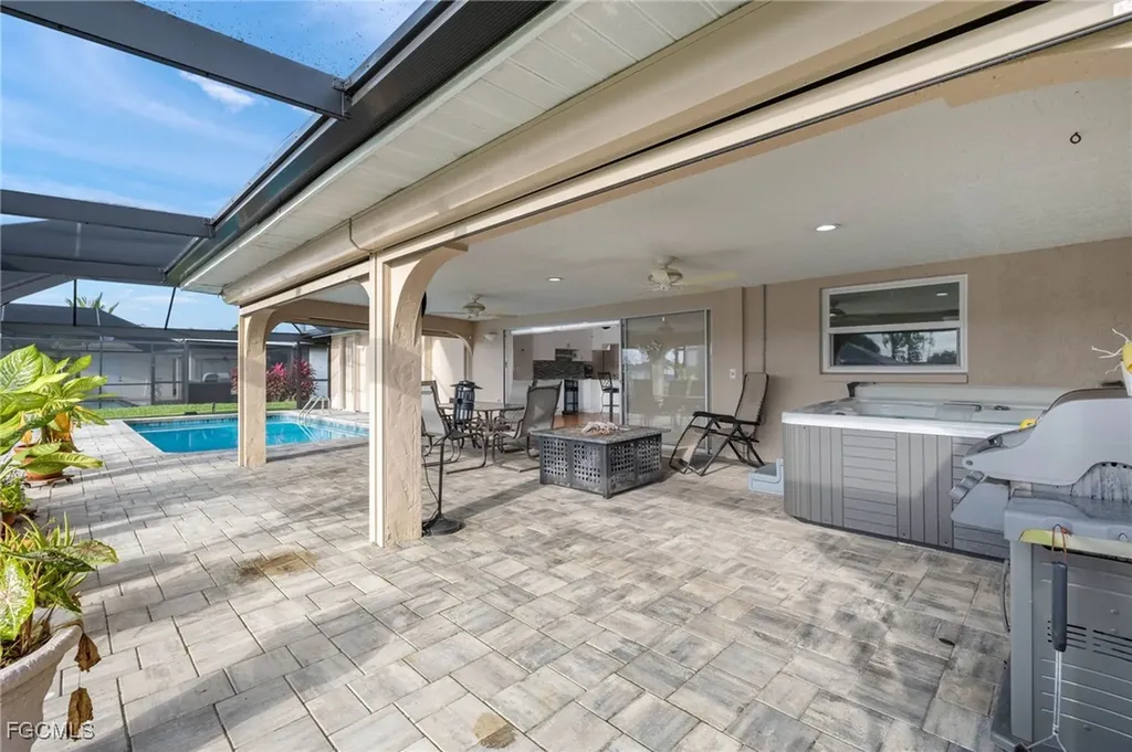 2236 SE 27th Street Cape Coral FL 33904