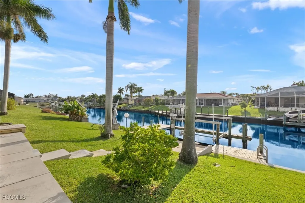 2236 SE 27th Street Cape Coral FL 33904