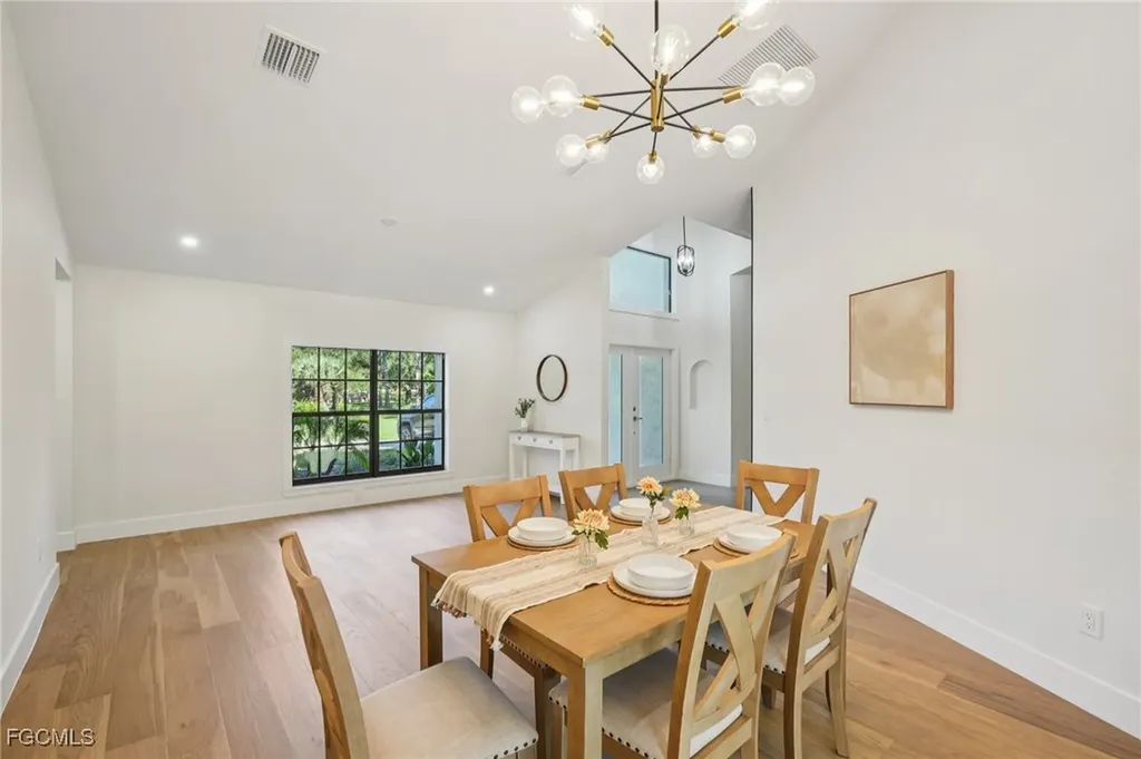 4322 Skates Circle Fort Myers FL 33905