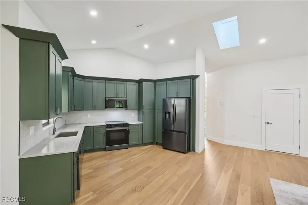 4322 Skates Circle Fort Myers FL 33905