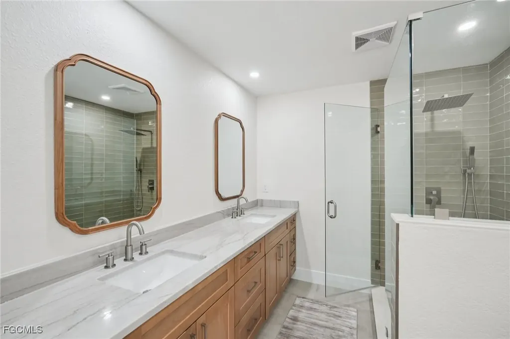 4322 Skates Circle Fort Myers FL 33905