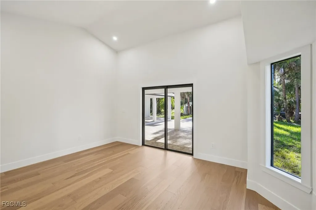 4322 Skates Circle Fort Myers FL 33905