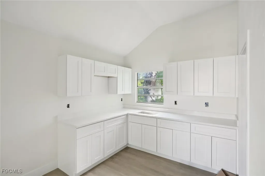 4322 Skates Circle Fort Myers FL 33905